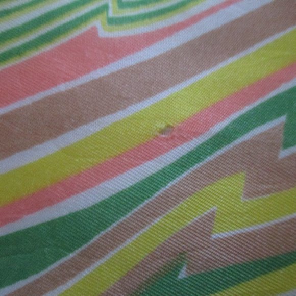 1990s peach & green petite scarf - Picture 6 of 7